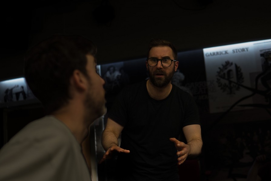 photo alternative text...